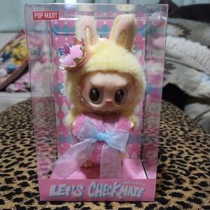Pop Mart- Let's Checkmate Labubu